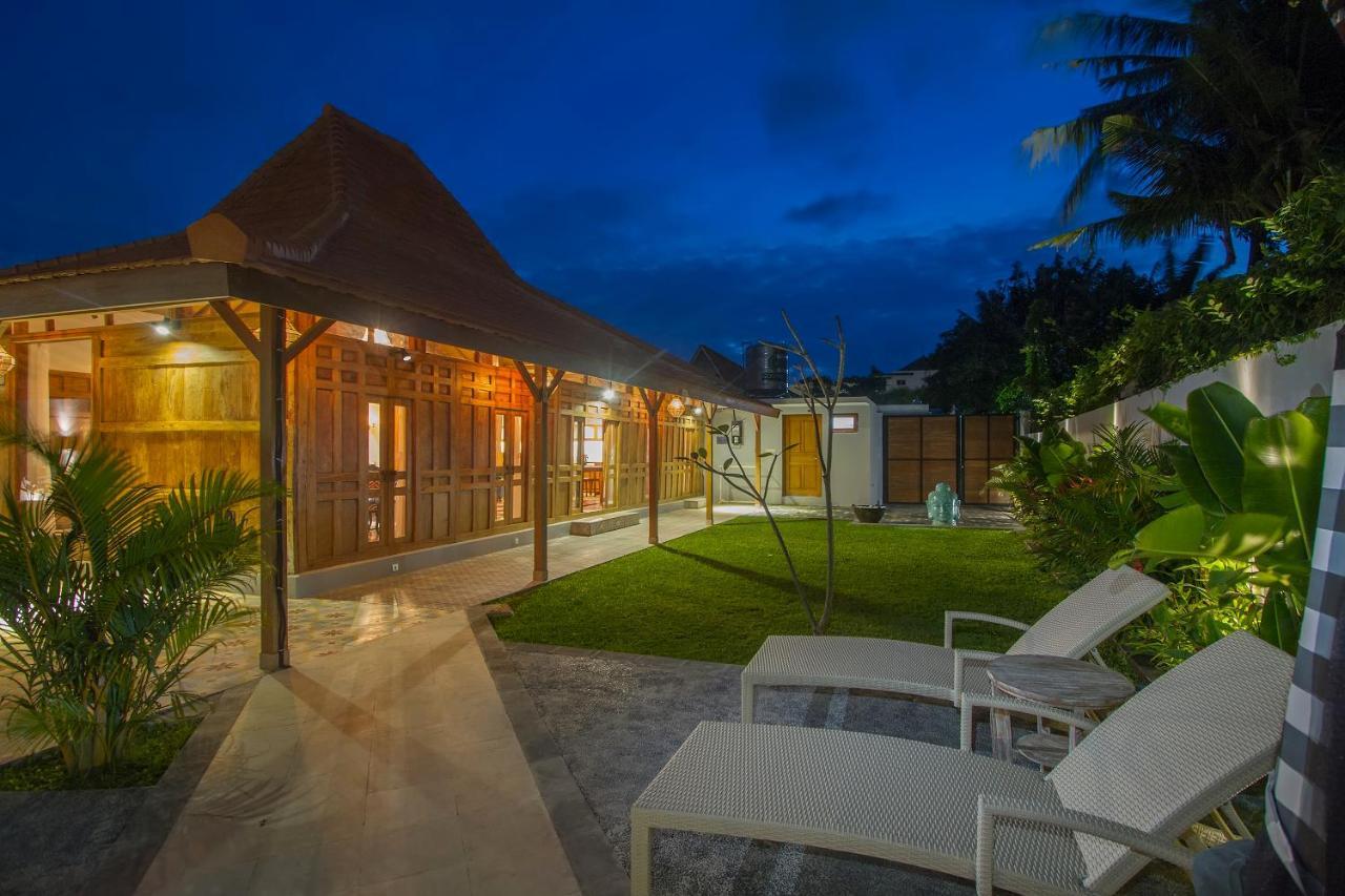 Villa Joglo Jagat Seminyak Exterior foto